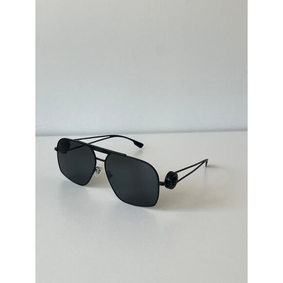Versace VE2269 Aviator Sunglasses in Black - Picture 5 of 7